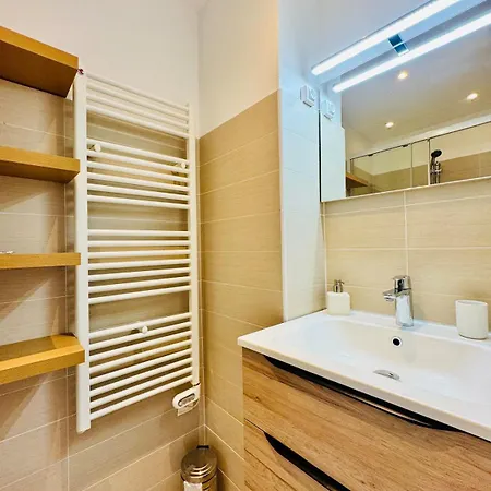 Daire L'imperial - 3 Prs Vue Mer- Clim- Parking *